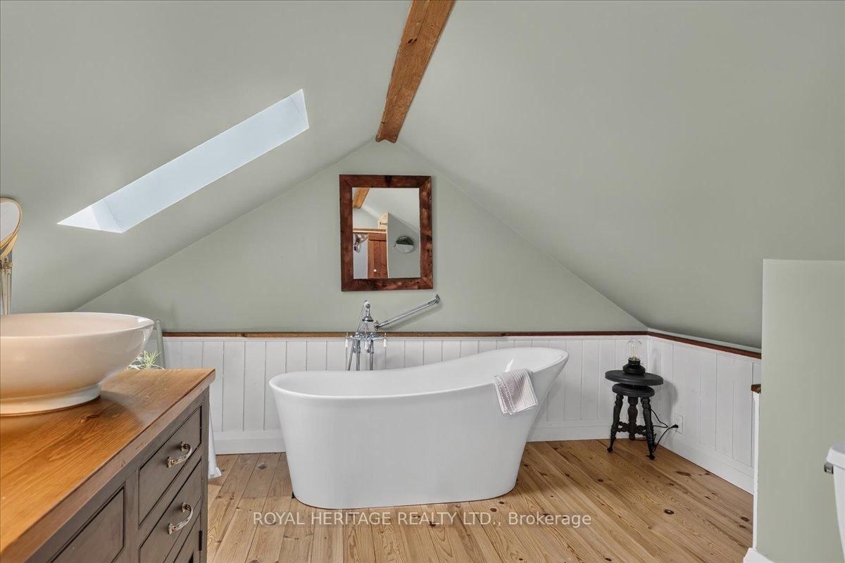 210 Cosh's Road • Kawartha Lakes, ON photo 21