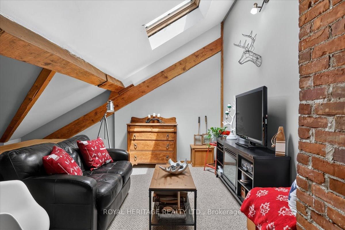 210 Cosh's Road • Kawartha Lakes, ON photo 23