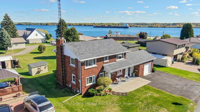 825 Joseph Street • Edwardsburgh/Cardinal, ON photo 6
