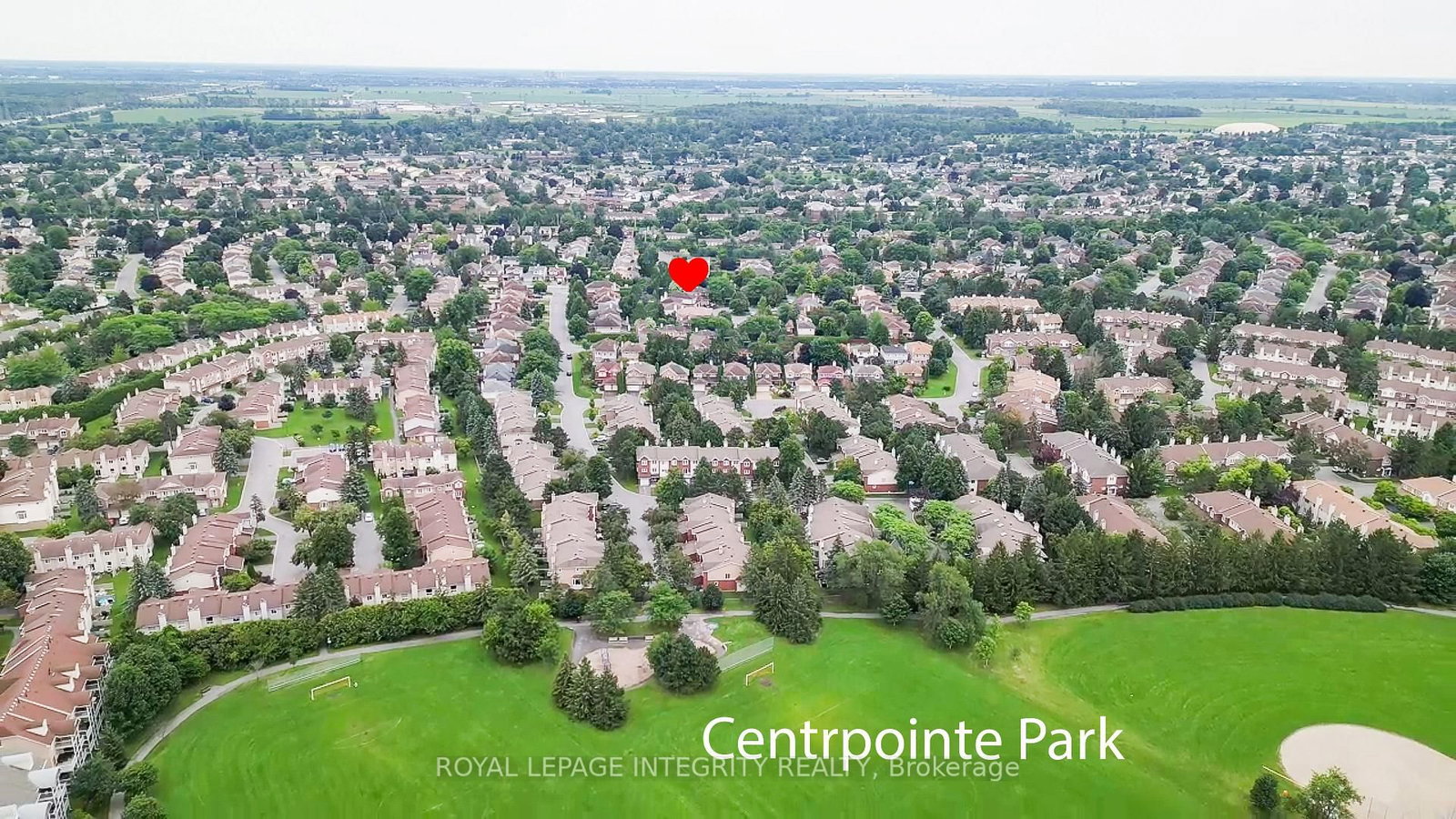 4 GLENARDEN Court • Ottawa, ON photo 38