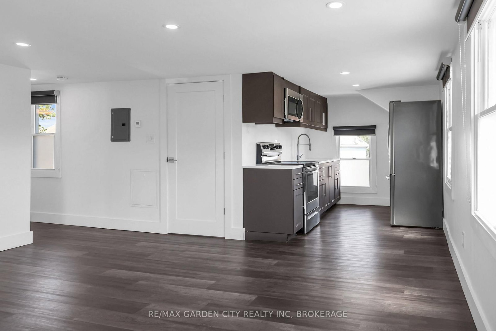 135 Lake Street • St. Catharines, ON photo 41