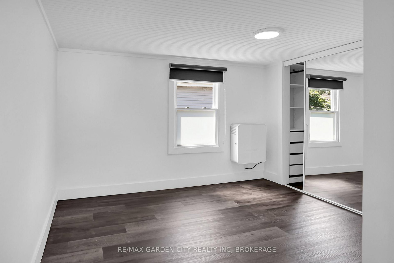 135 Lake Street • St. Catharines, ON photo 42