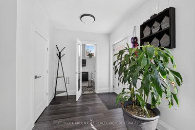 135 Lake Street • St. Catharines, ON photo 8