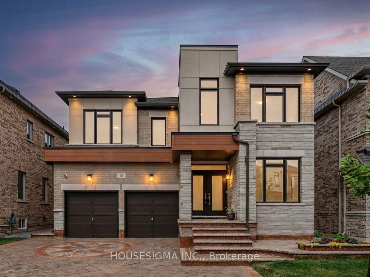 15 Edworthy Gardens • Hamilton, ON photo 1