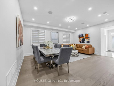 15 Edworthy Gardens • Hamilton, ON photo 6
