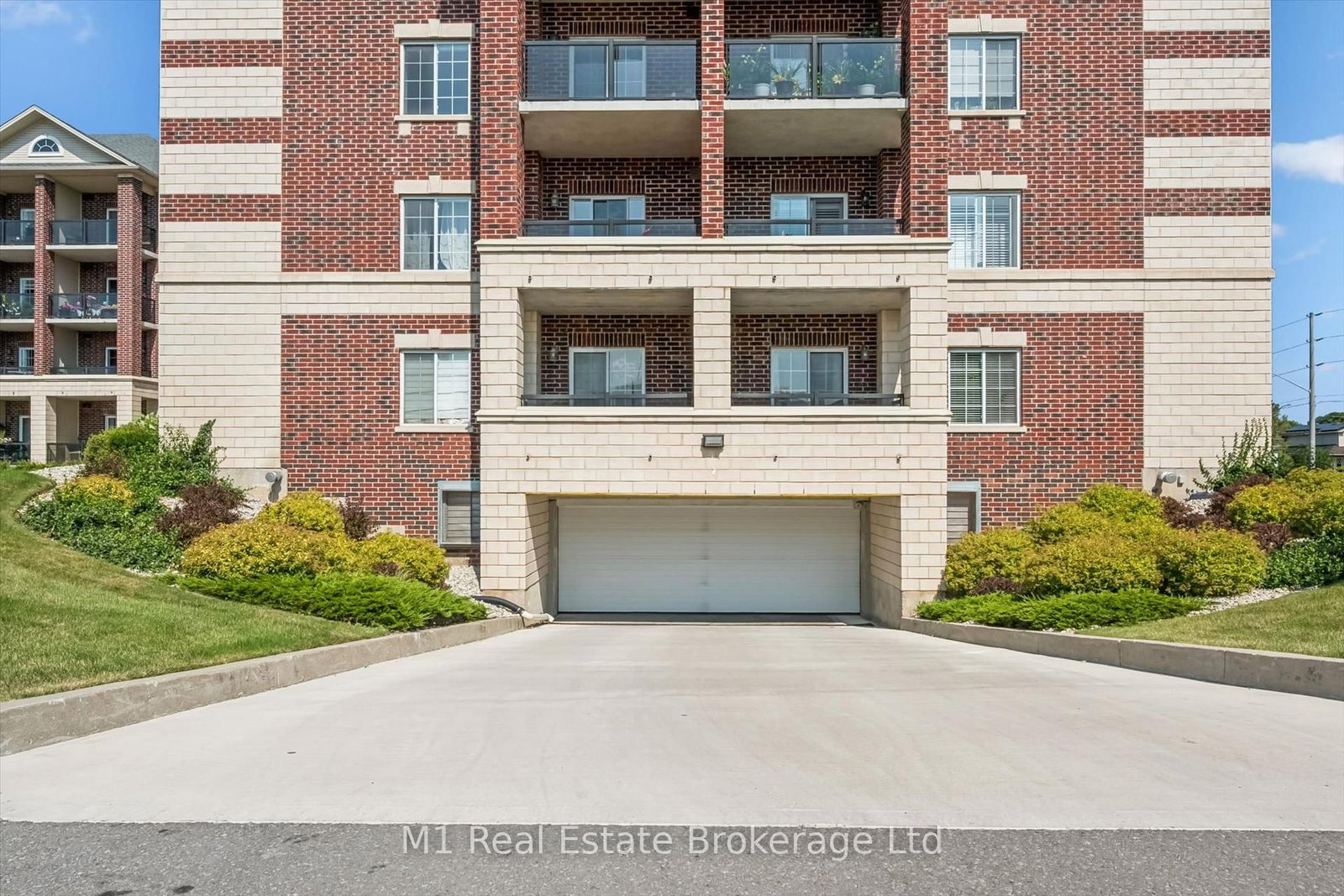 308 Watson Parkway N, Unit 412 - Photo 39
