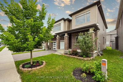 1089 Apolune Street • Ottawa, ON photo 2