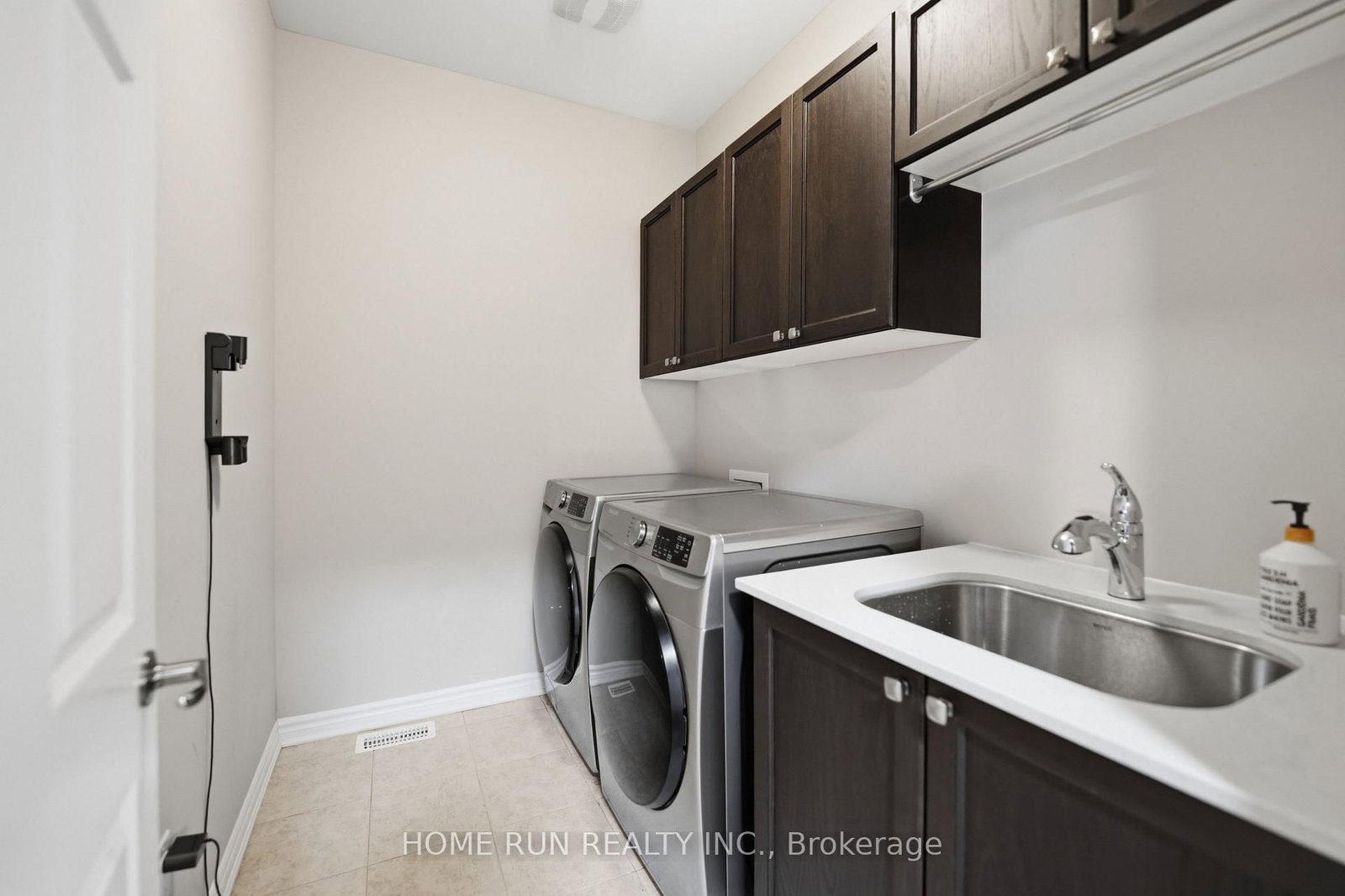 1089 Apolune Street • Ottawa, ON photo 47