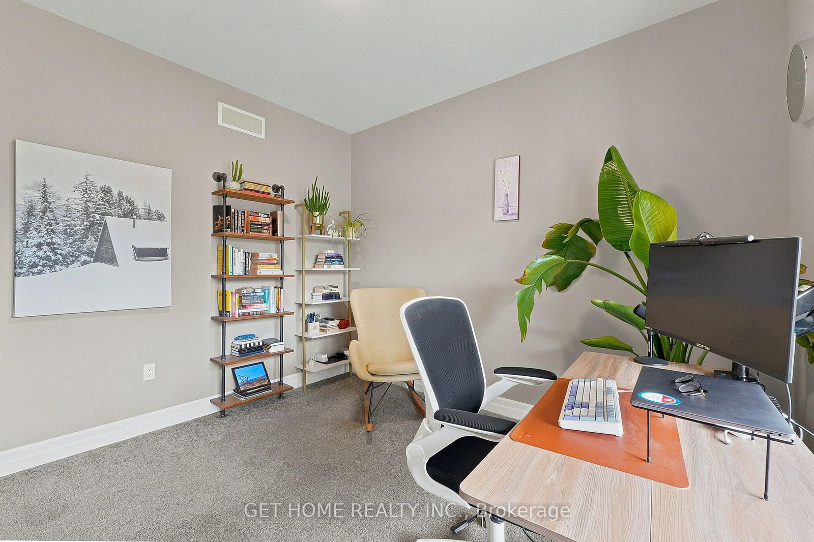 410 Rogers Road • North Perth, ON photo 11
