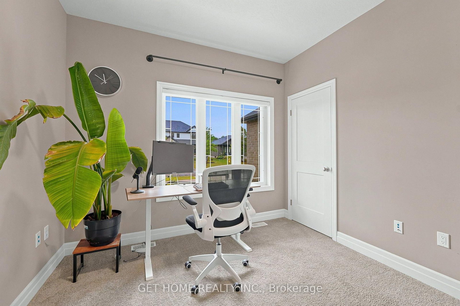 410 Rogers Road • North Perth, ON photo 12