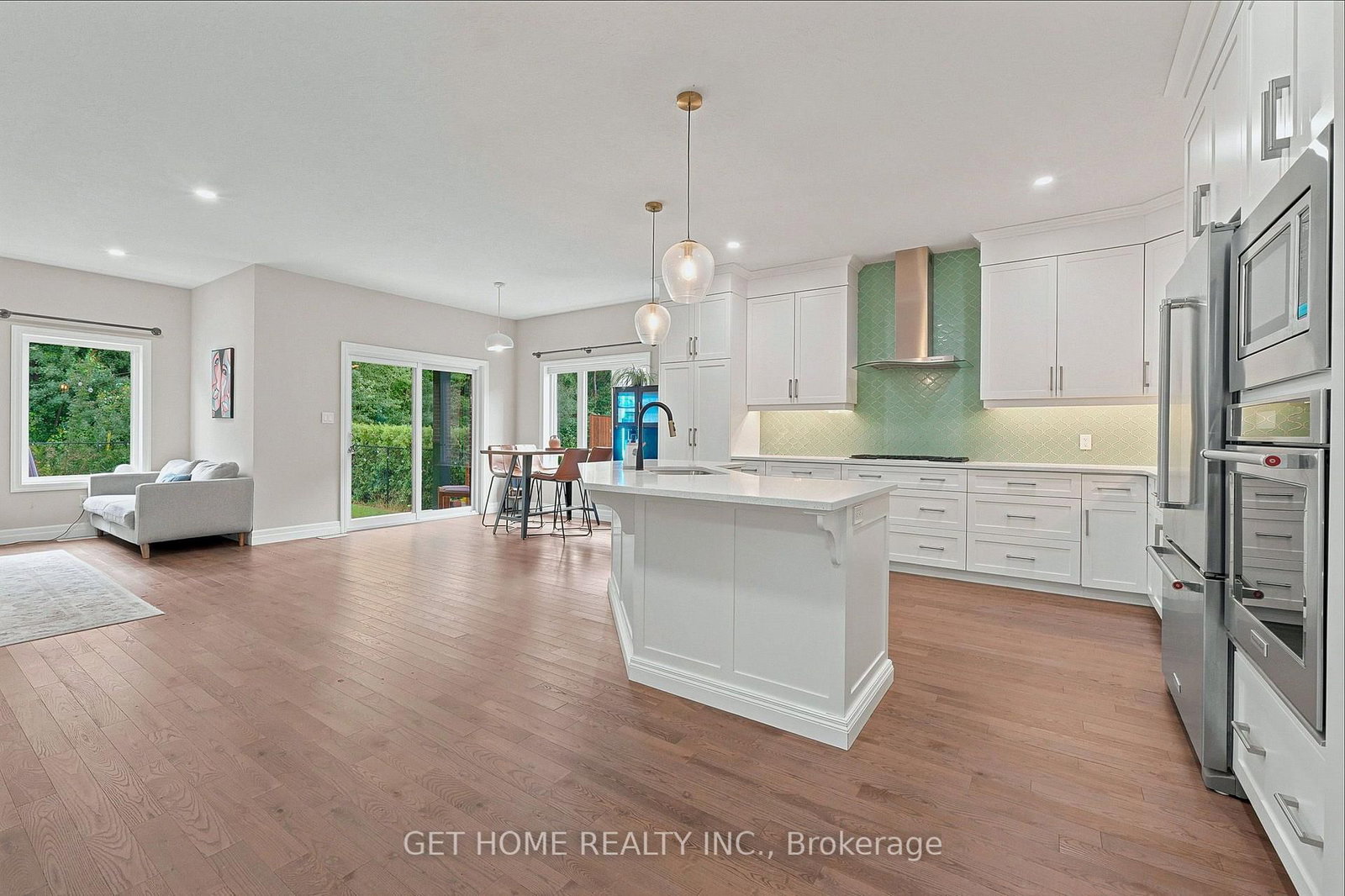 410 Rogers Road • North Perth, ON photo 16