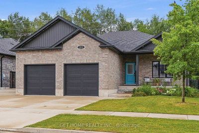 410 Rogers Road • North Perth, ON photo 2