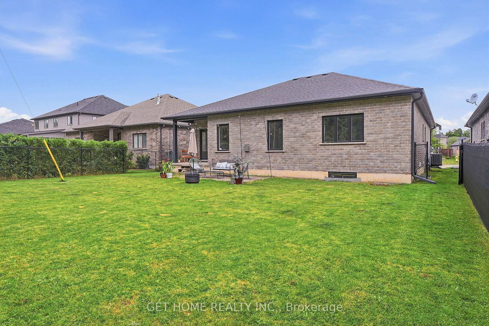 410 Rogers Road • North Perth, ON photo 47