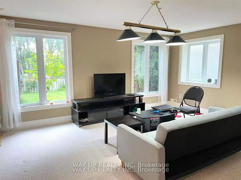 401 Kingbird Court