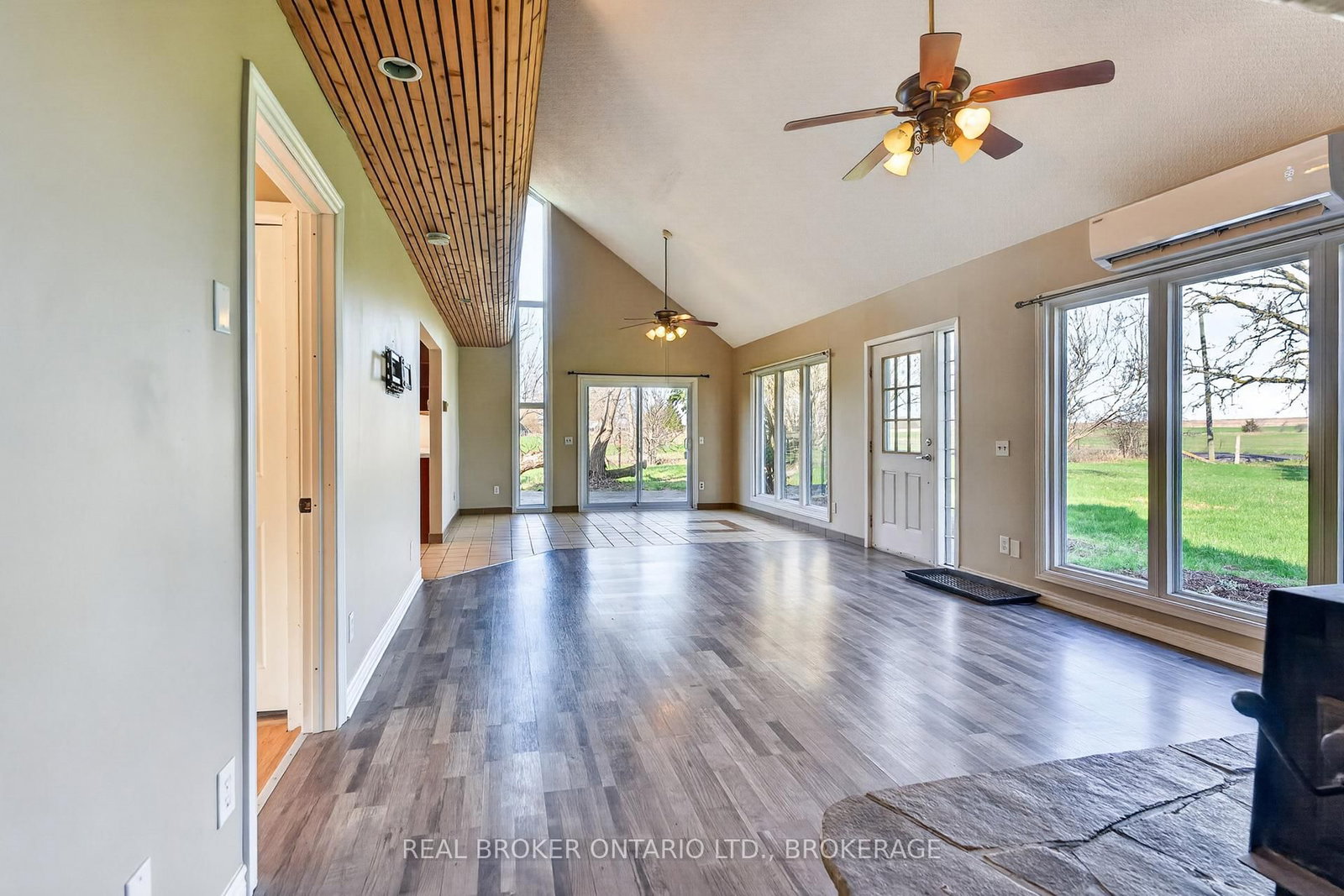 2268 Mcintyre Road • Bath, ON photo 13