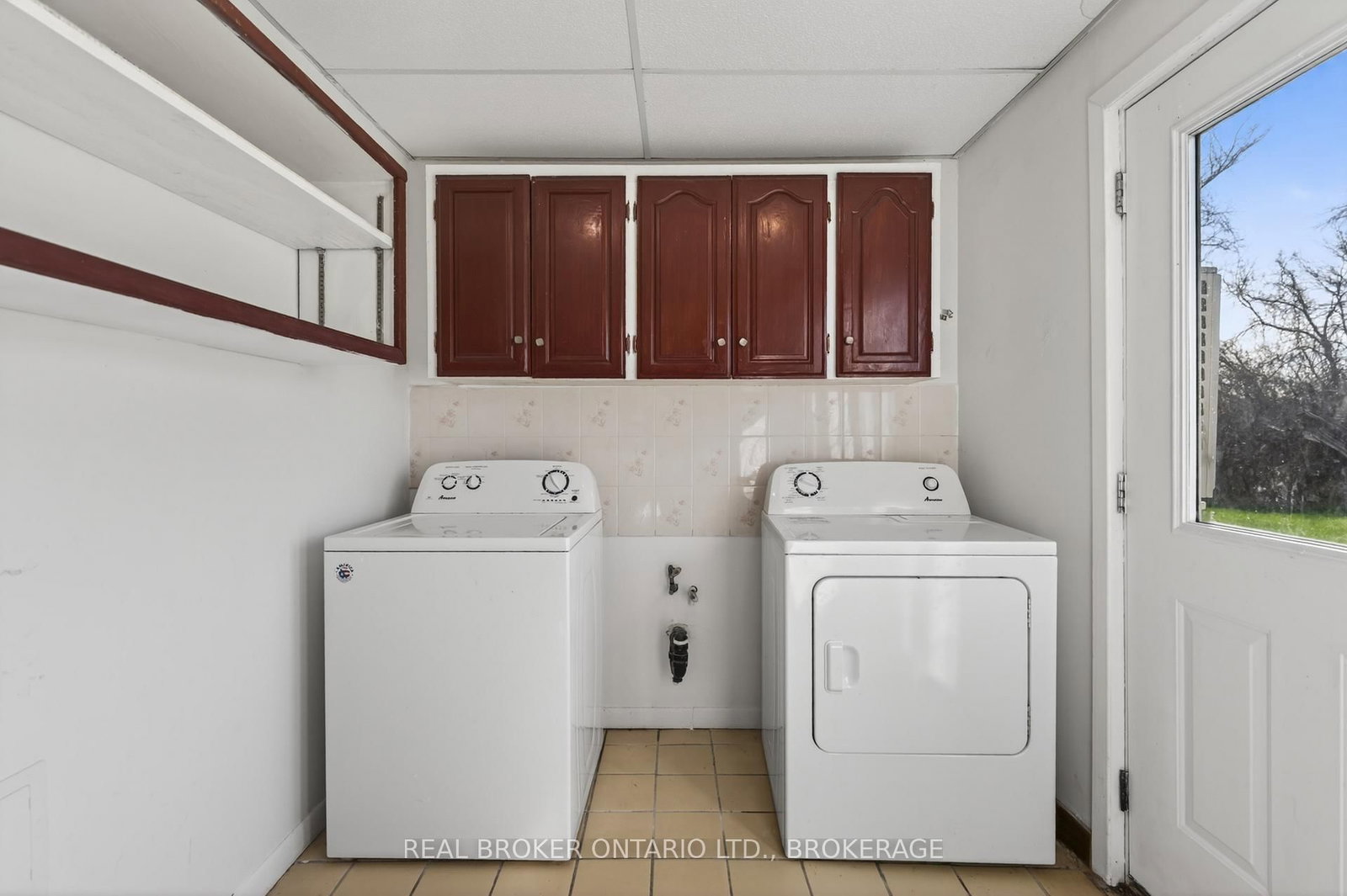 2268 Mcintyre Road • Bath, ON photo 18