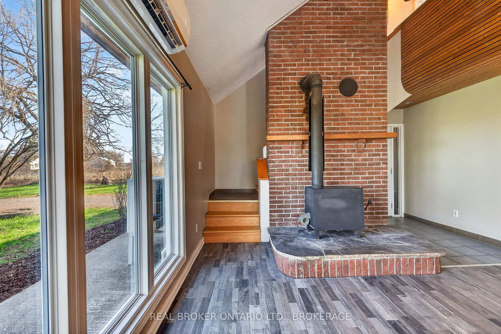 2268 Mcintyre Road • Bath, ON photo 29