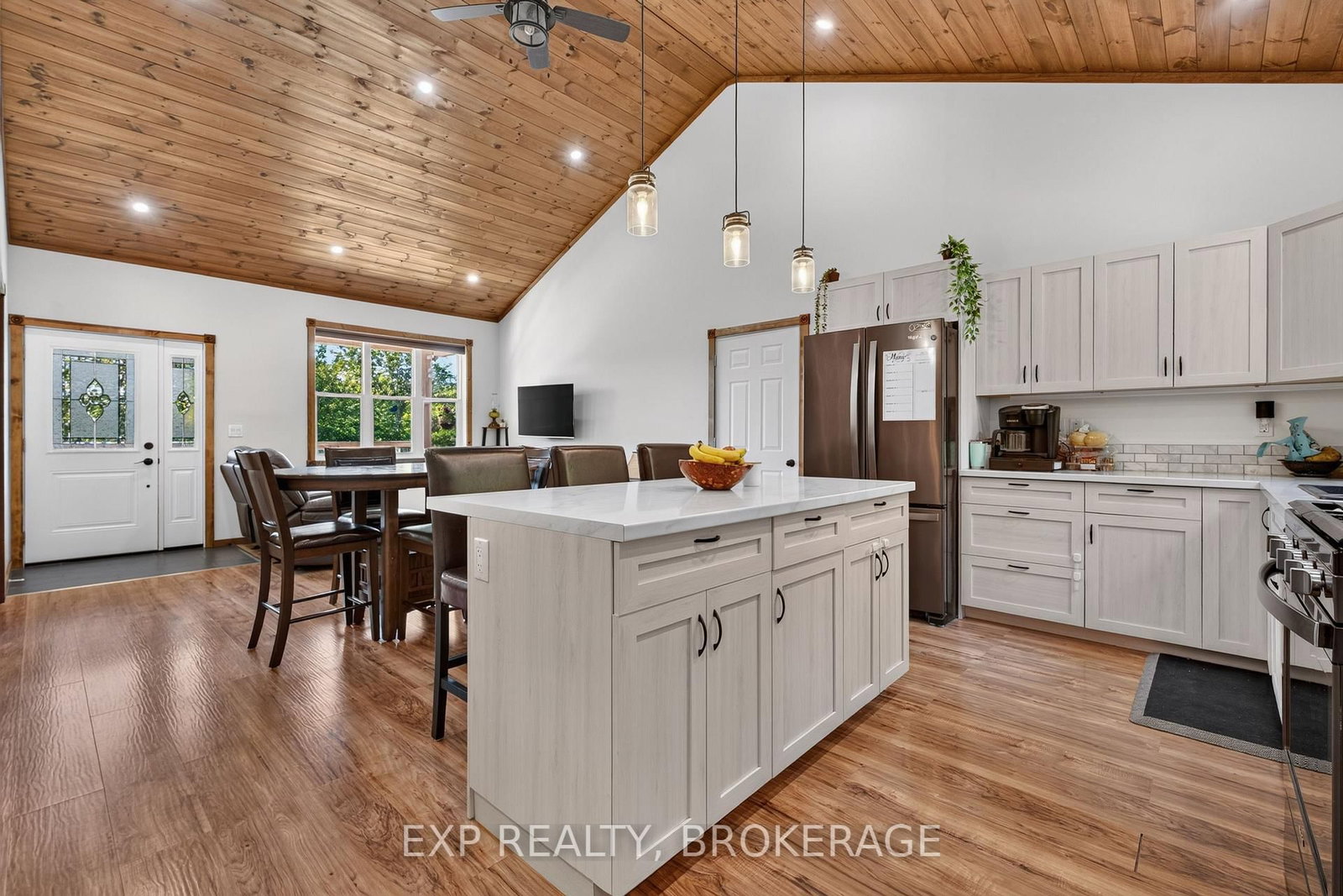 1020 HILL Road • Godfrey, ON photo 20