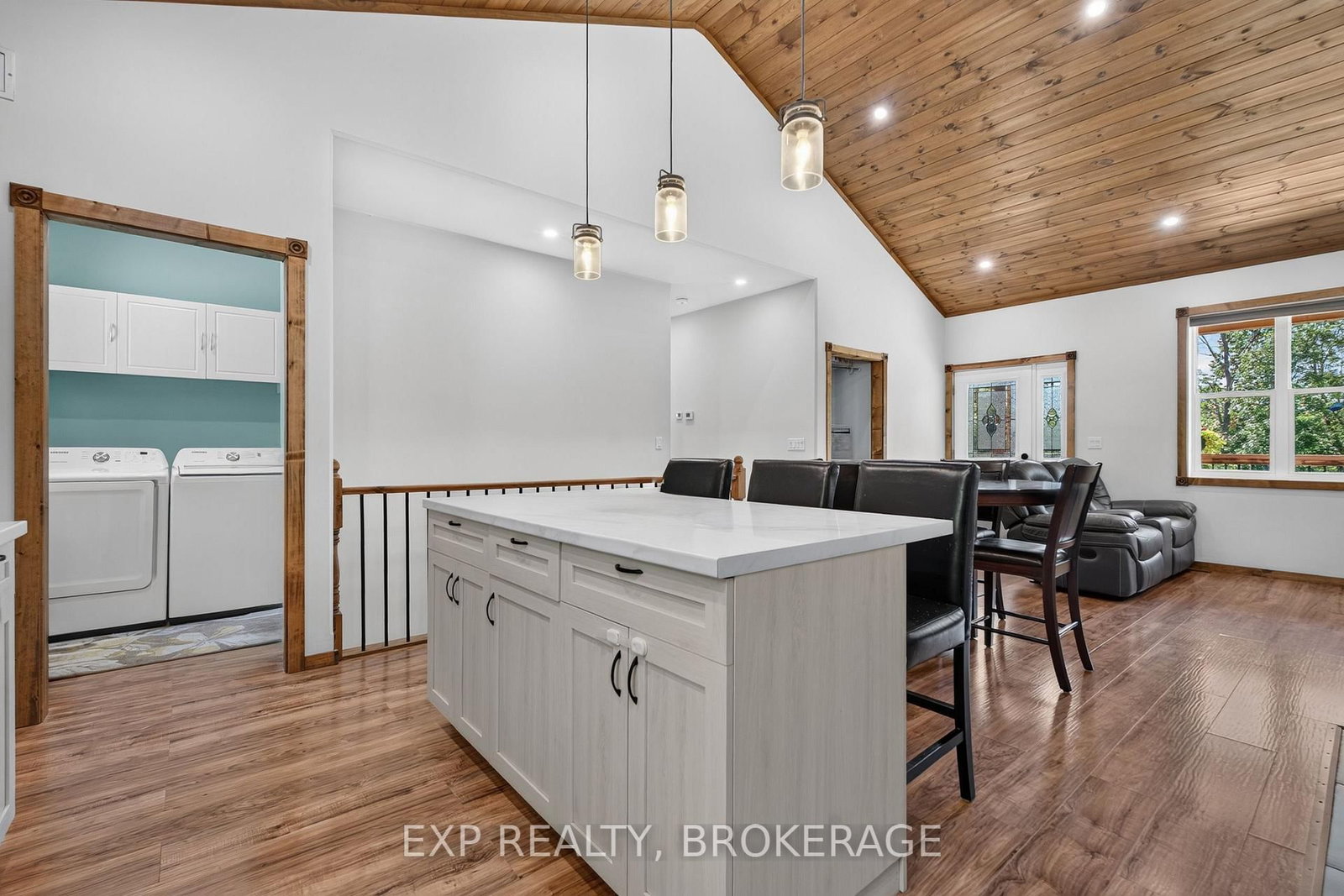 1020 HILL Road • Godfrey, ON photo 21