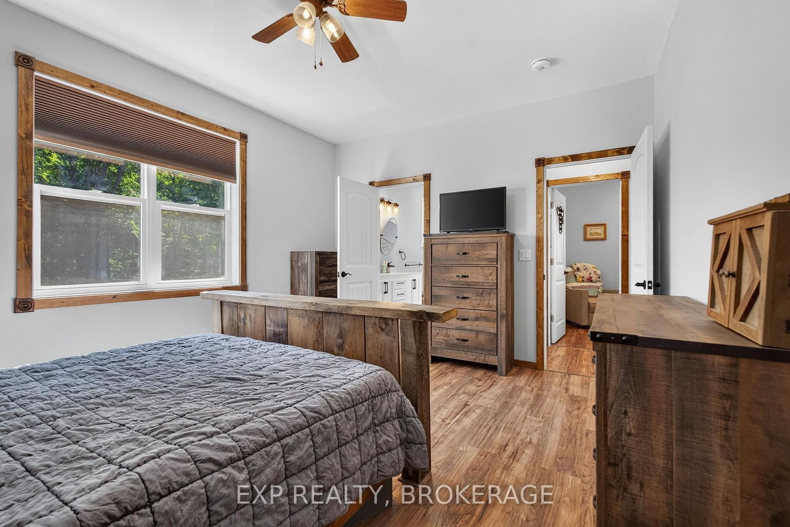 1020 HILL Road • Godfrey, ON photo 26