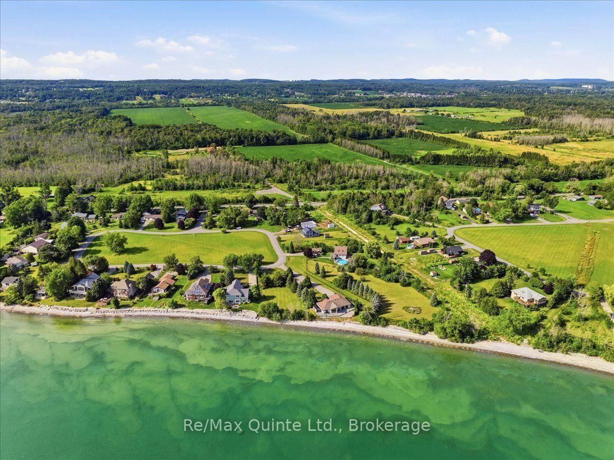353 Lakeshore Road • Brighton, ON photo 5