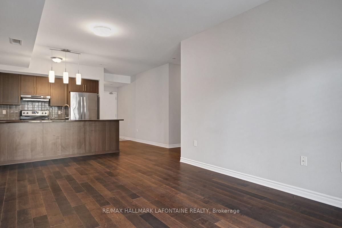 120 Prestige Circle • #114 • Ottawa, ON photo 12