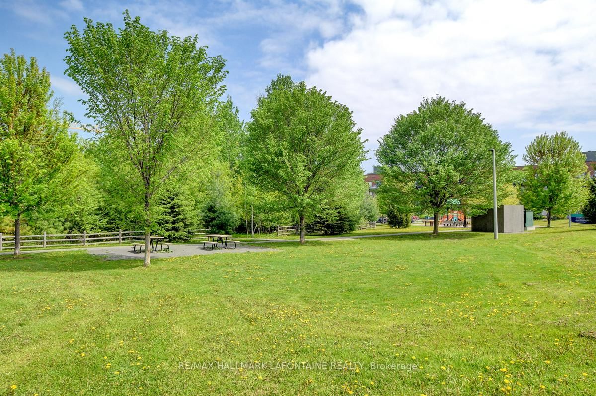 120 Prestige Circle • #114 • Ottawa, ON photo 31