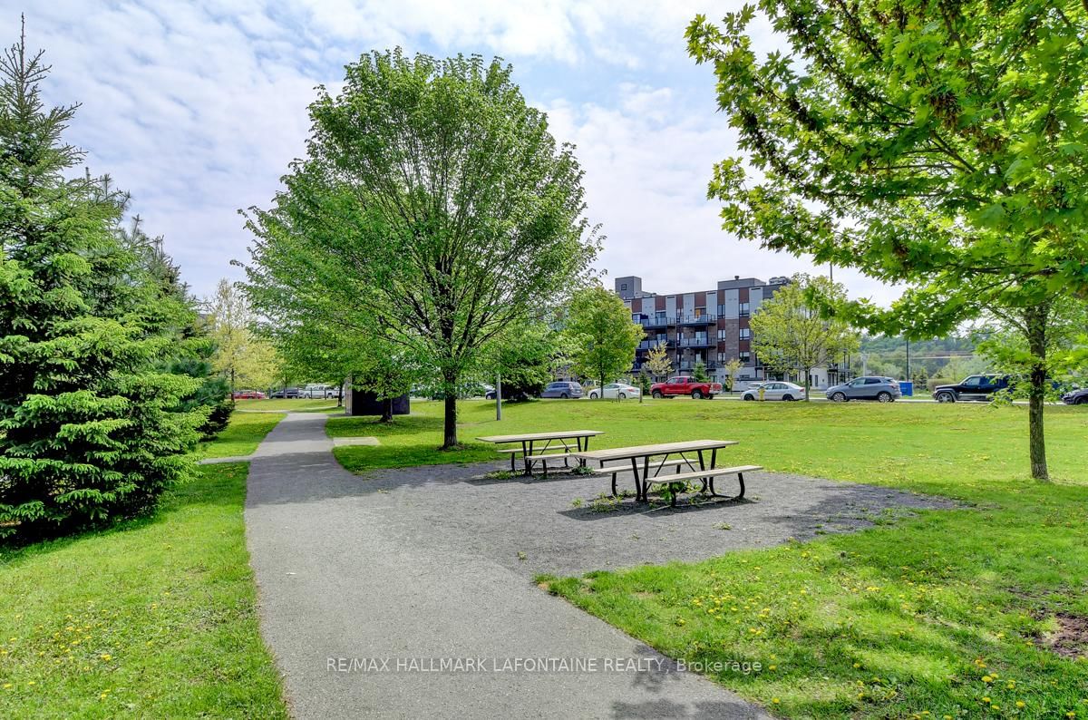120 Prestige Circle • #114 • Ottawa, ON photo 32