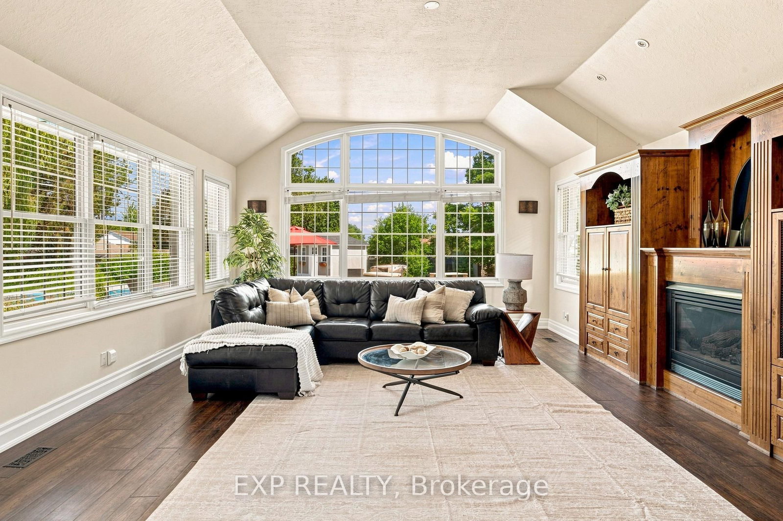290 Bridgeport Road E • Waterloo, ON photo 13