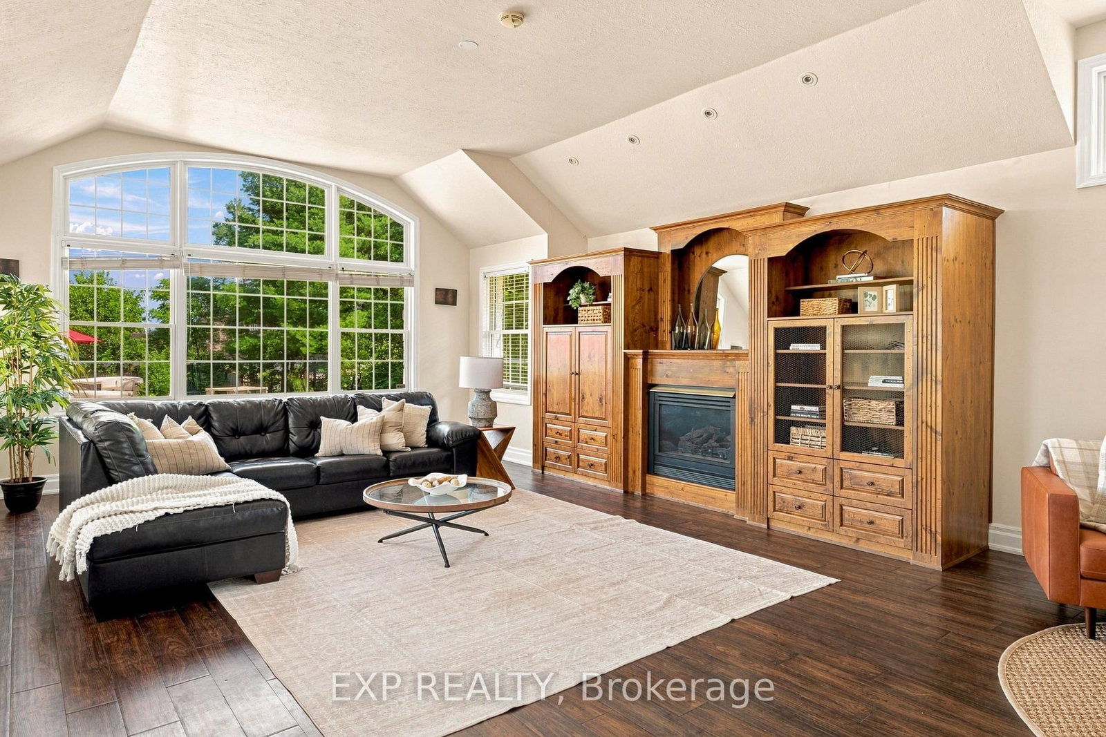290 Bridgeport Road E • Waterloo, ON photo 14