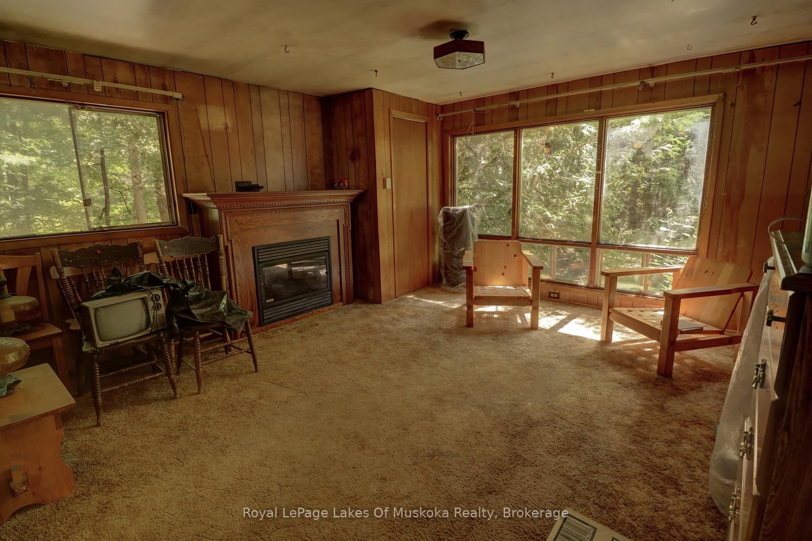 182 Old School House Road • Huntsville, ON photo 13