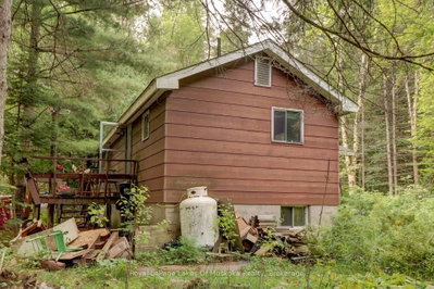 182 Old School House Road • Huntsville, ON photo 2