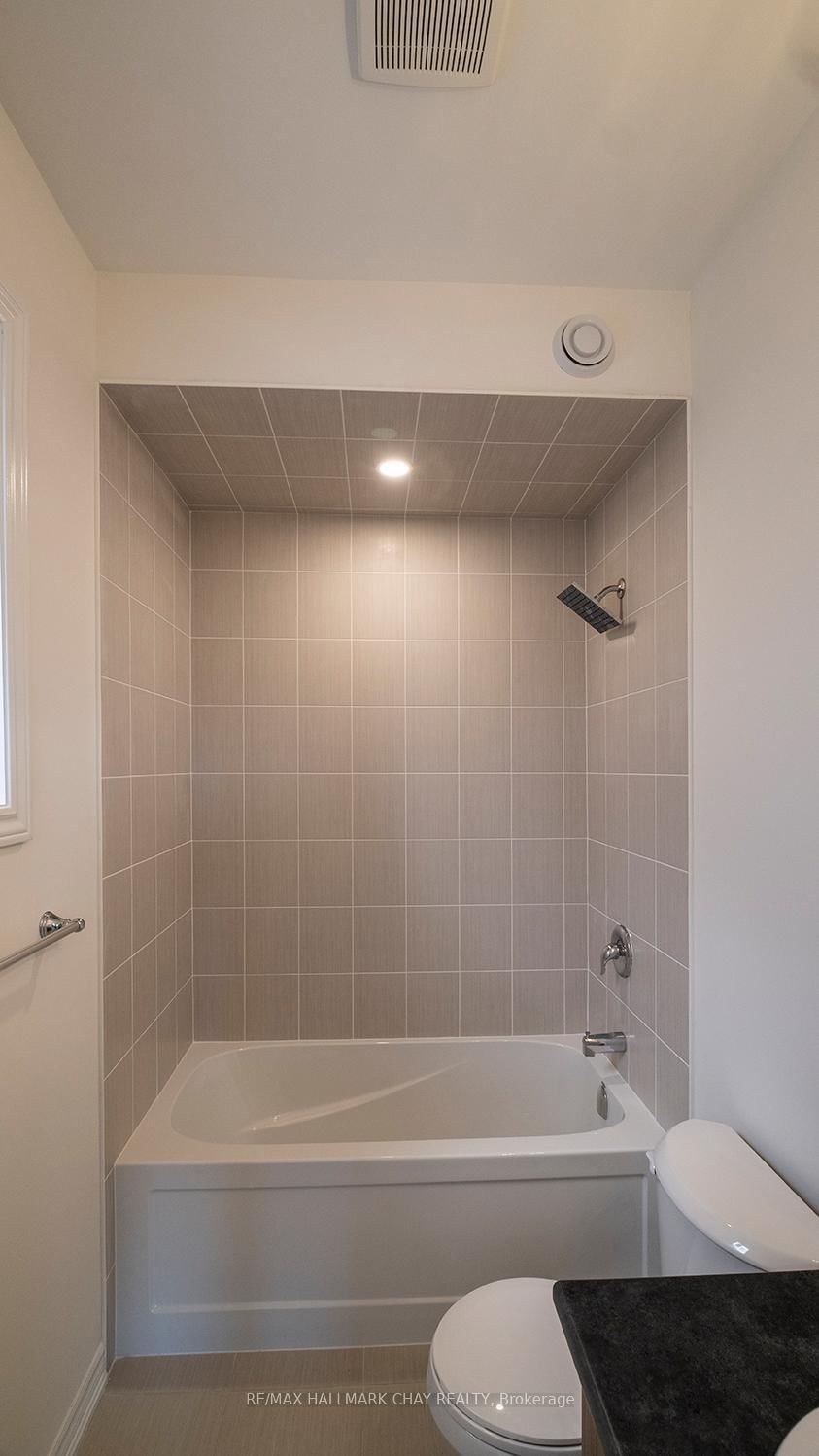 64 Hillcroft Way • Kawartha Lakes, ON photo 15