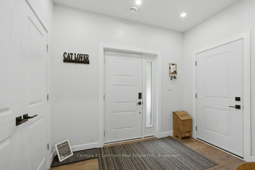 1467 County Road 19 • Prince Edward County, ON photo 10