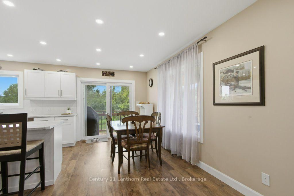 1467 County Road 19 • Prince Edward County, ON photo 18