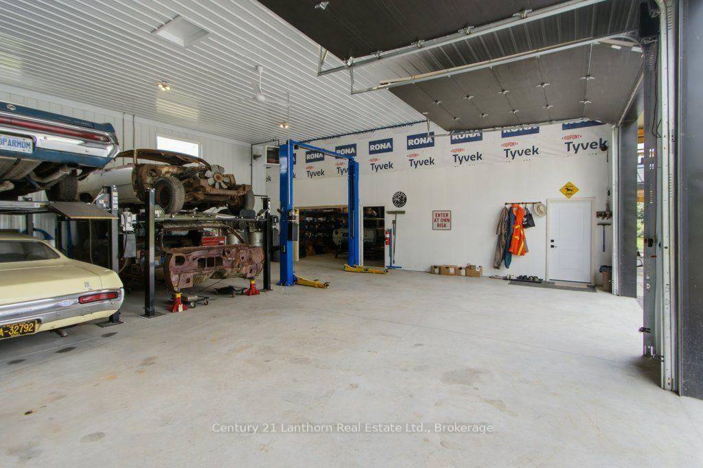1467 County Road 19 • Prince Edward County, ON photo 30