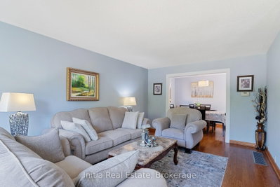 43 Sussex Crescent • London East, ON photo 3