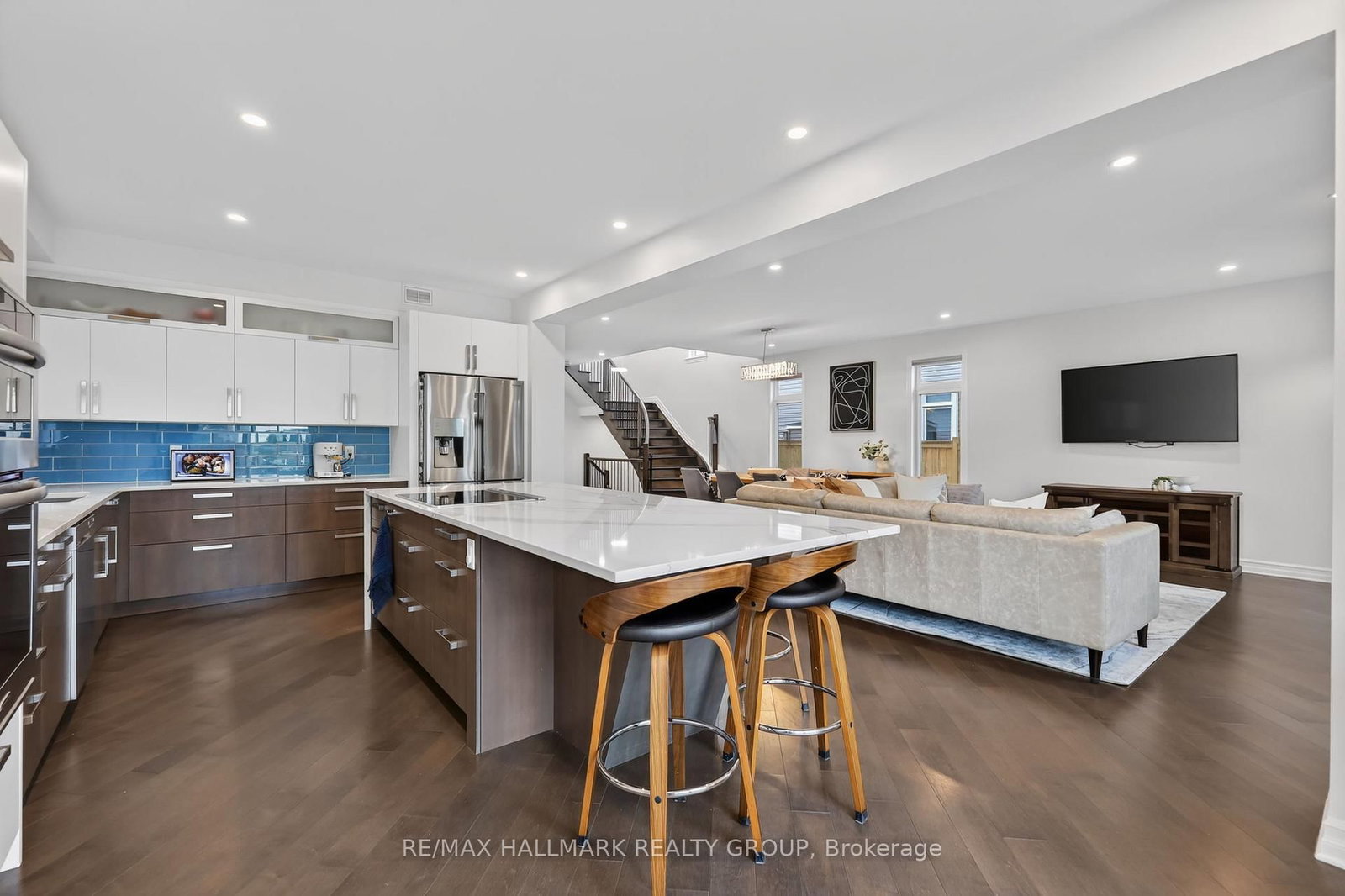 878 EXCURSION Way • Ottawa, ON photo 15