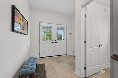 878 EXCURSION Way • Ottawa, ON photo 4