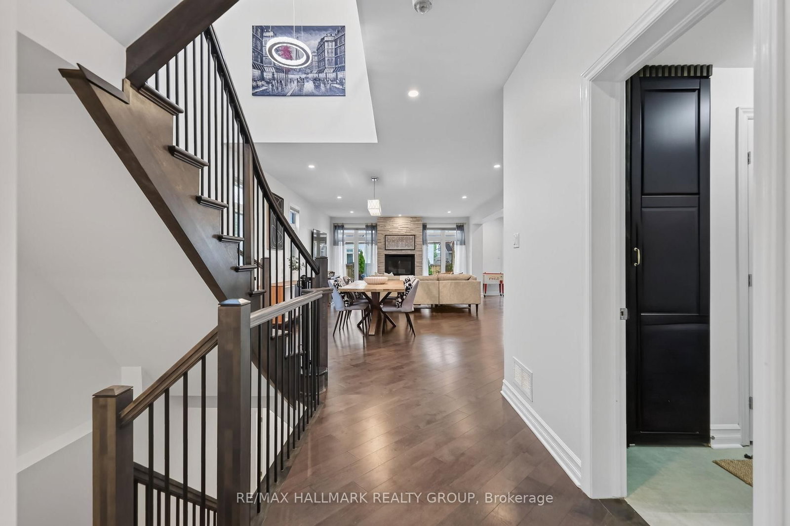 878 EXCURSION Way • Ottawa, ON photo 5