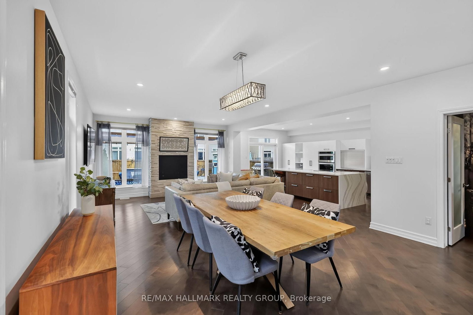 878 EXCURSION Way • Ottawa, ON photo 7