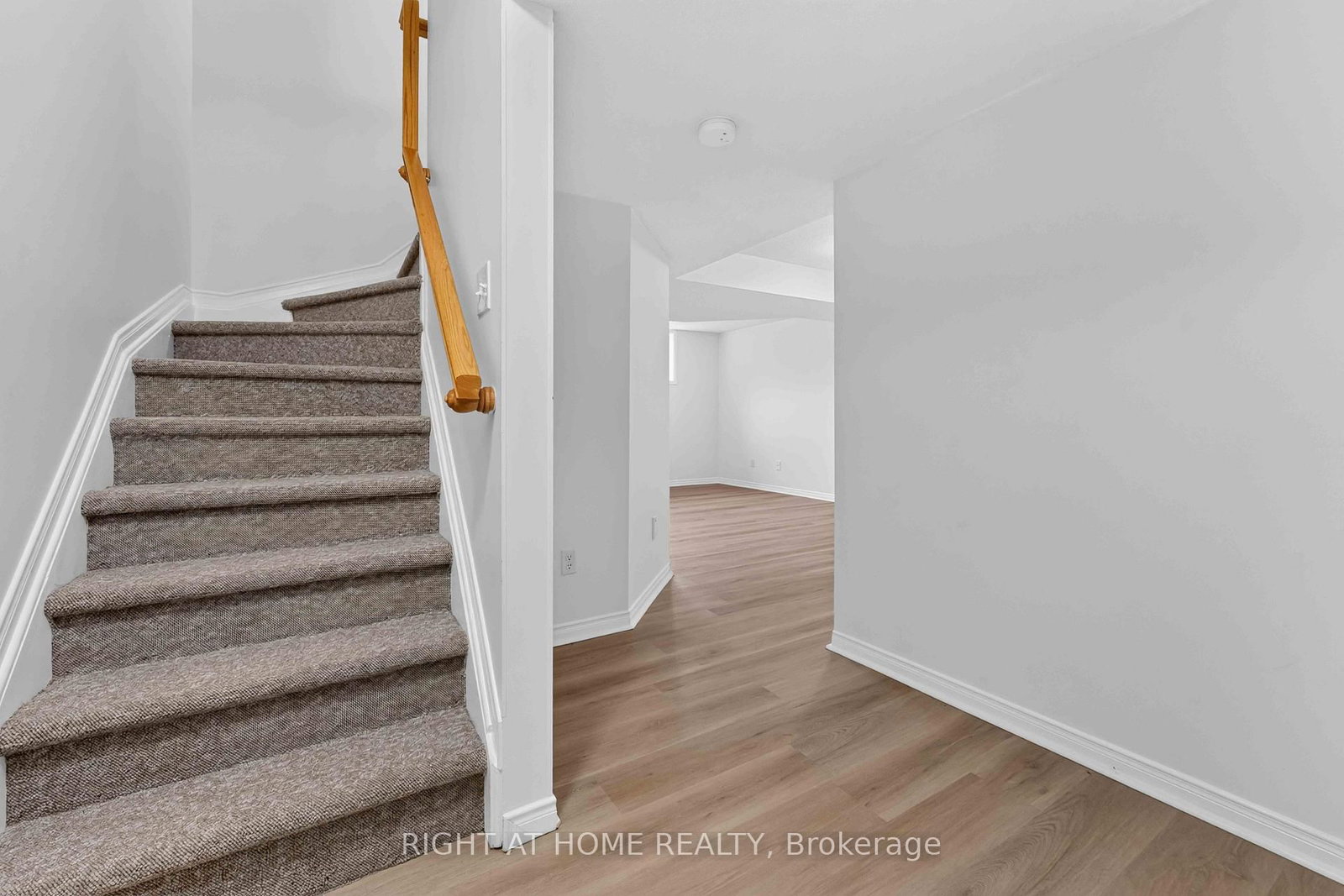 343 Amici Terrace • Ottawa, ON photo 24