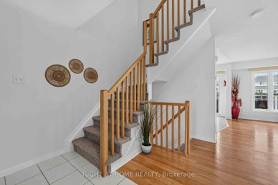 343 Amici Terrace • Ottawa, ON photo 4
