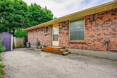 132 Ardsley Crescent • London North, ON photo 4