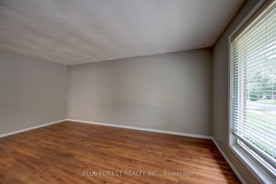 132 Ardsley Crescent • London North, ON photo 6