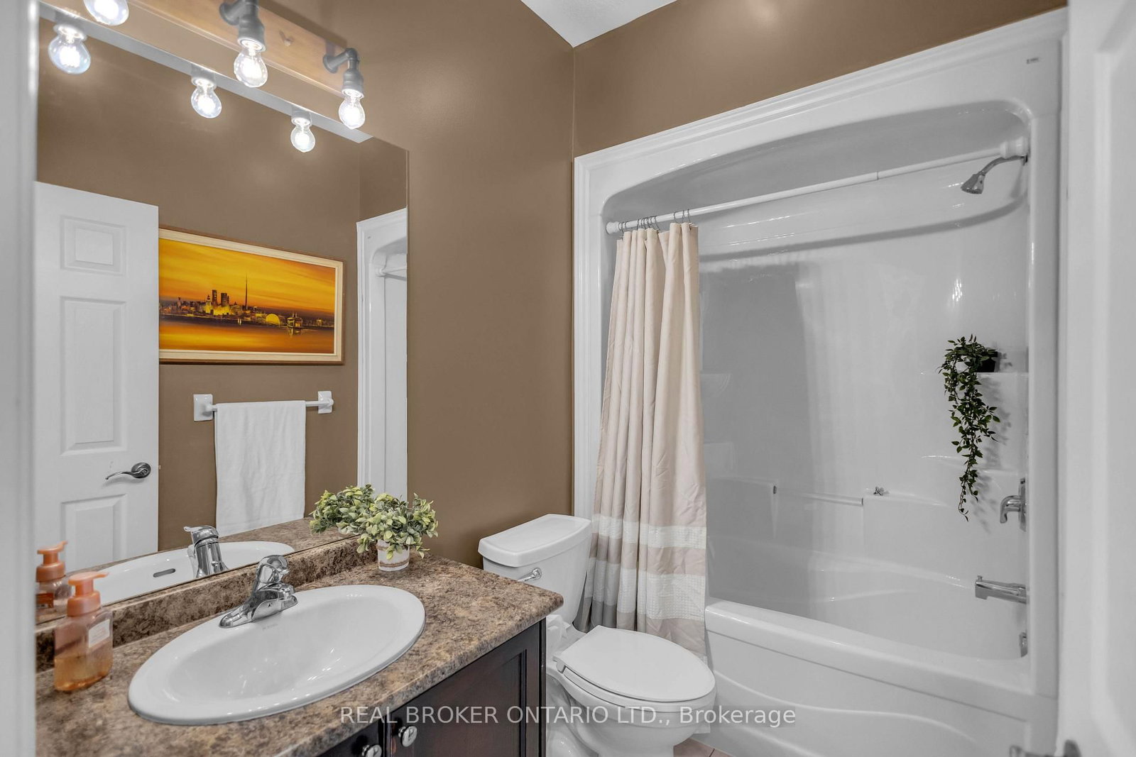 41 Harmer Crescent • Blandford-Blenheim, ON photo 25