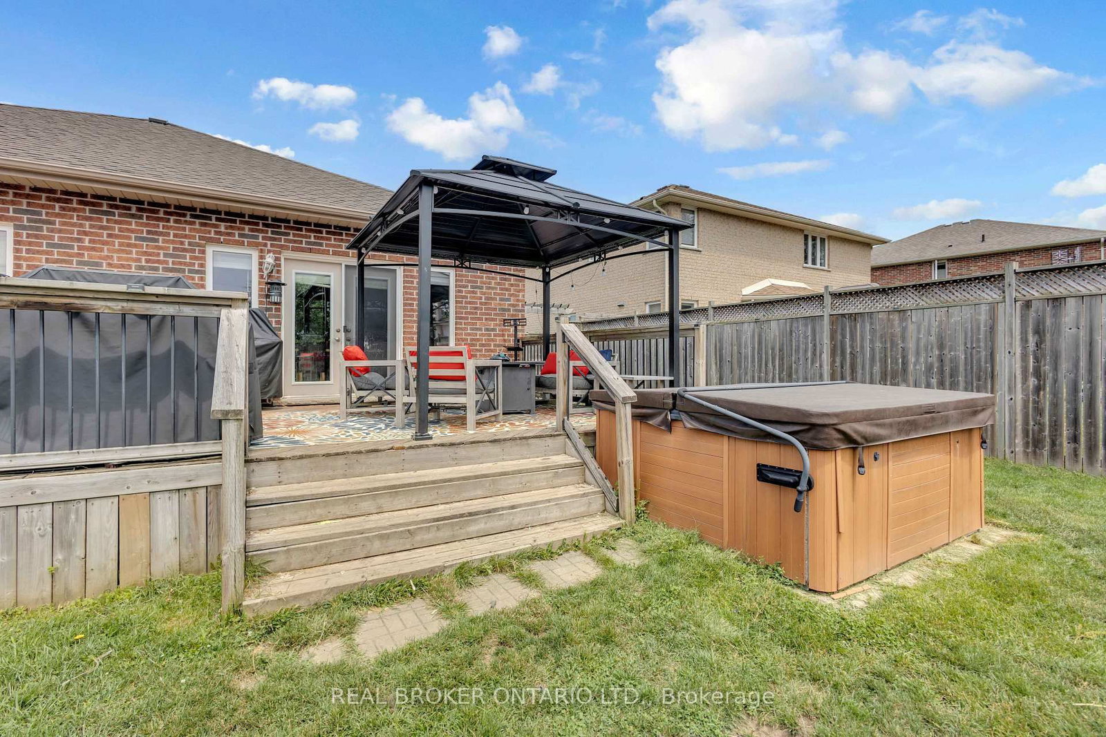 41 Harmer Crescent • Blandford-Blenheim, ON photo 37
