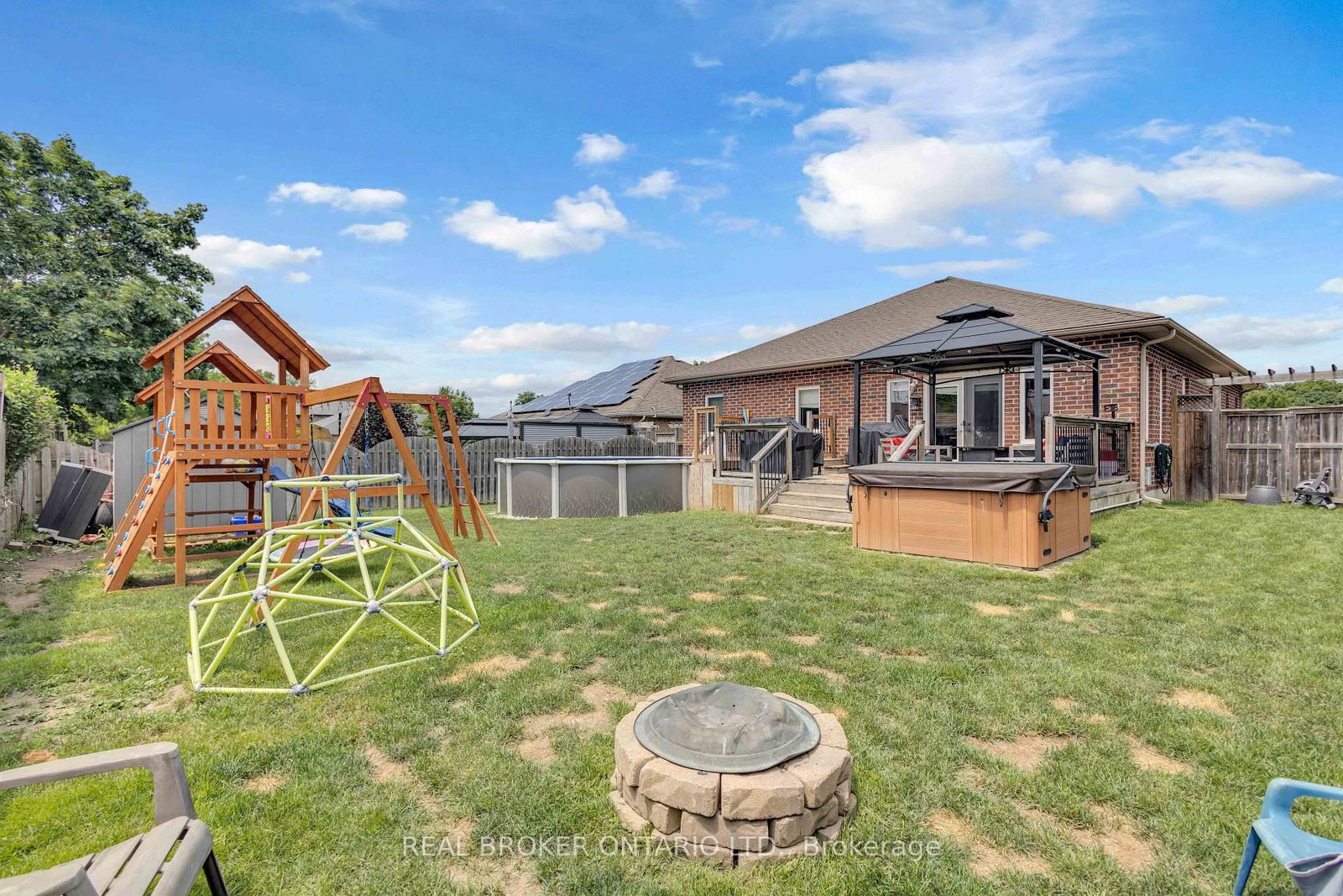 41 Harmer Crescent • Blandford-Blenheim, ON photo 40