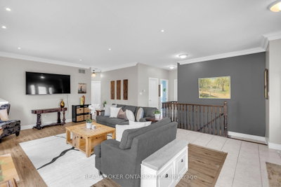 41 Harmer Crescent • Blandford-Blenheim, ON photo 6