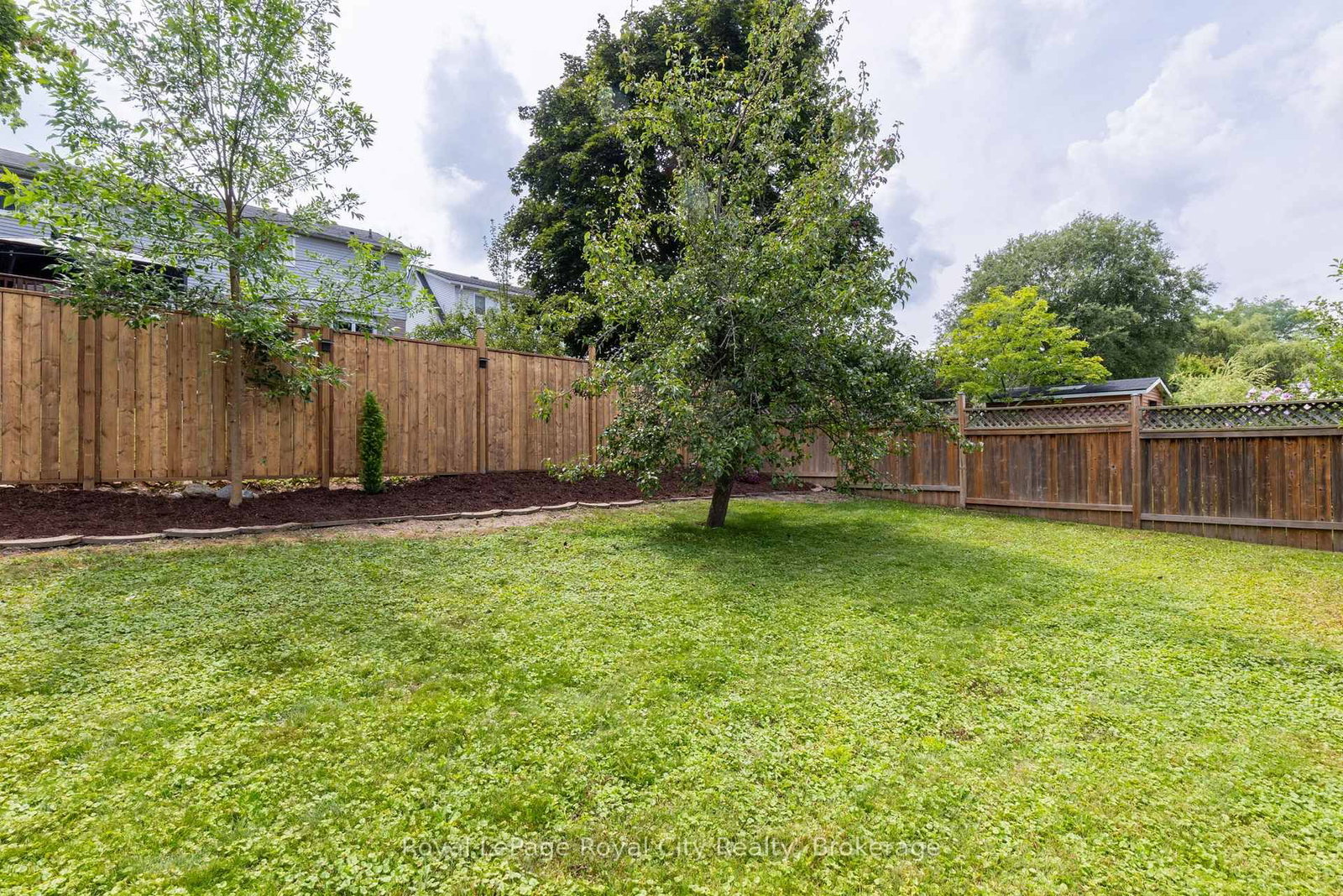 245 Elmira Road S • Guelph, ON photo 39